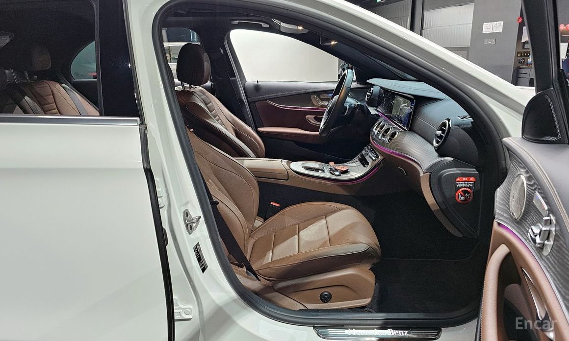 E-Class W213E350 4MATIC Avant-GARDE 11
