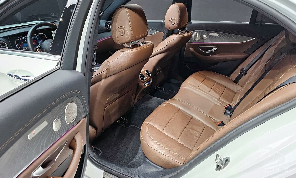 E-Class W213E350 4MATIC Avant-GARDE 13