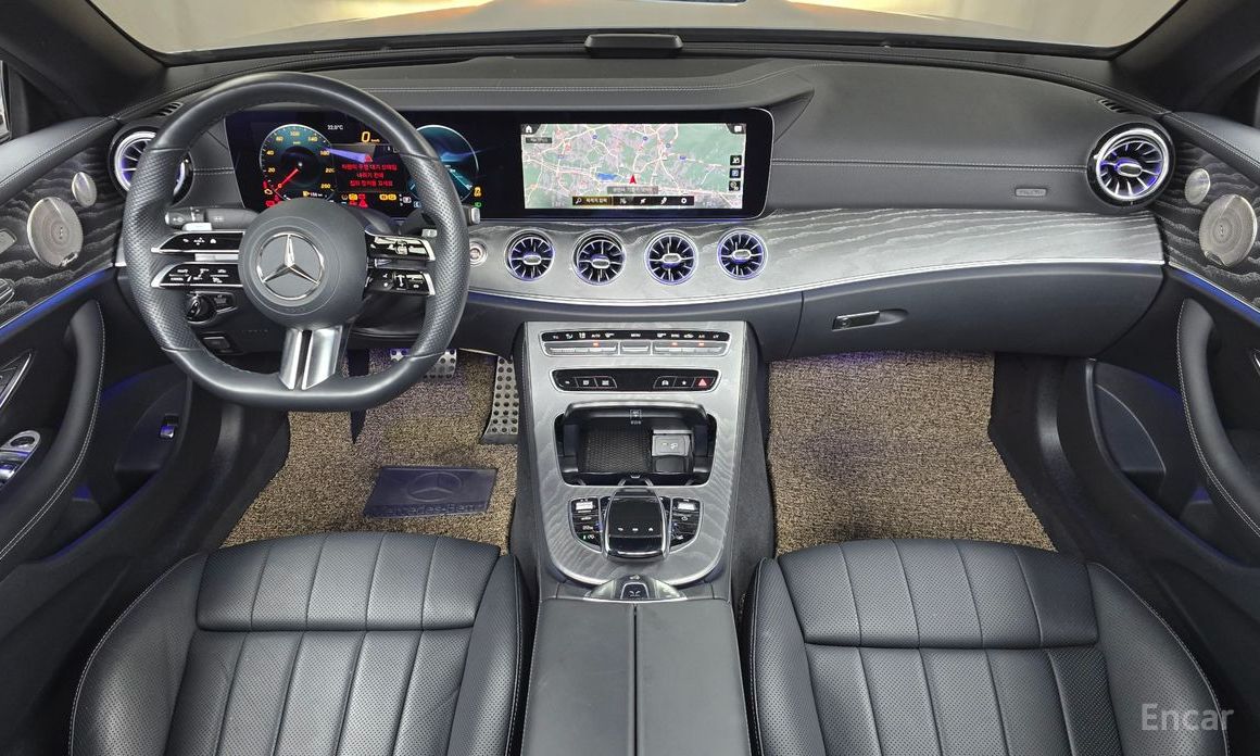 E-Class W213E450 4MATIC Cabriolet 8