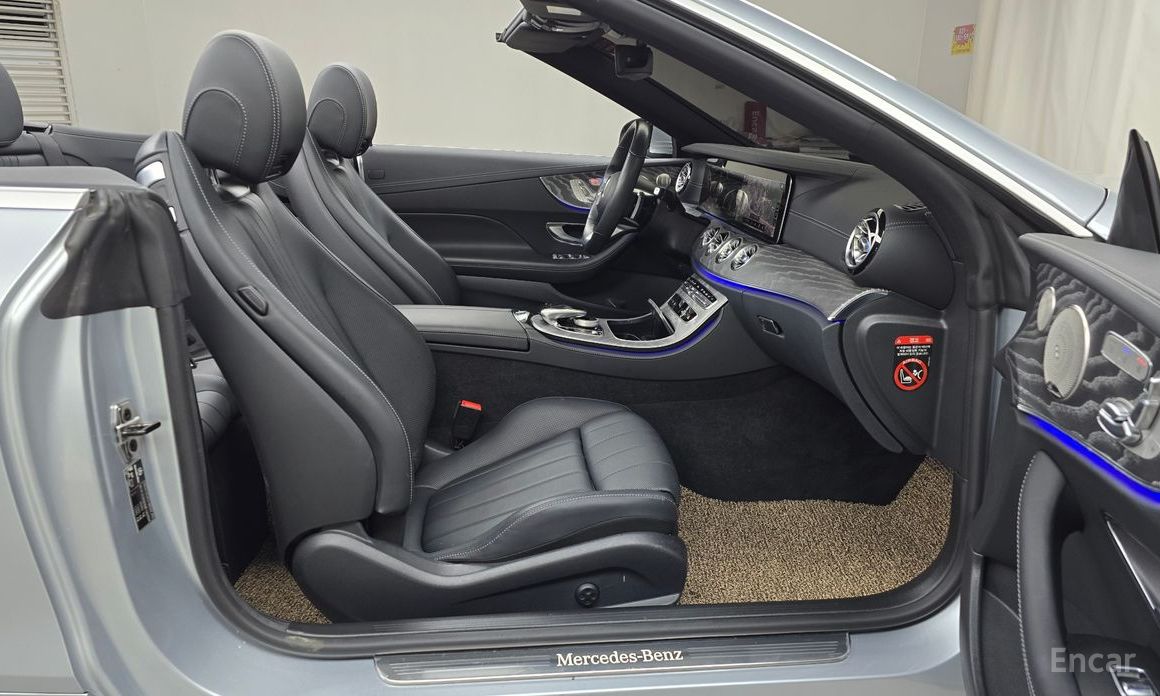 E-Class W213E450 4MATIC Cabriolet 12