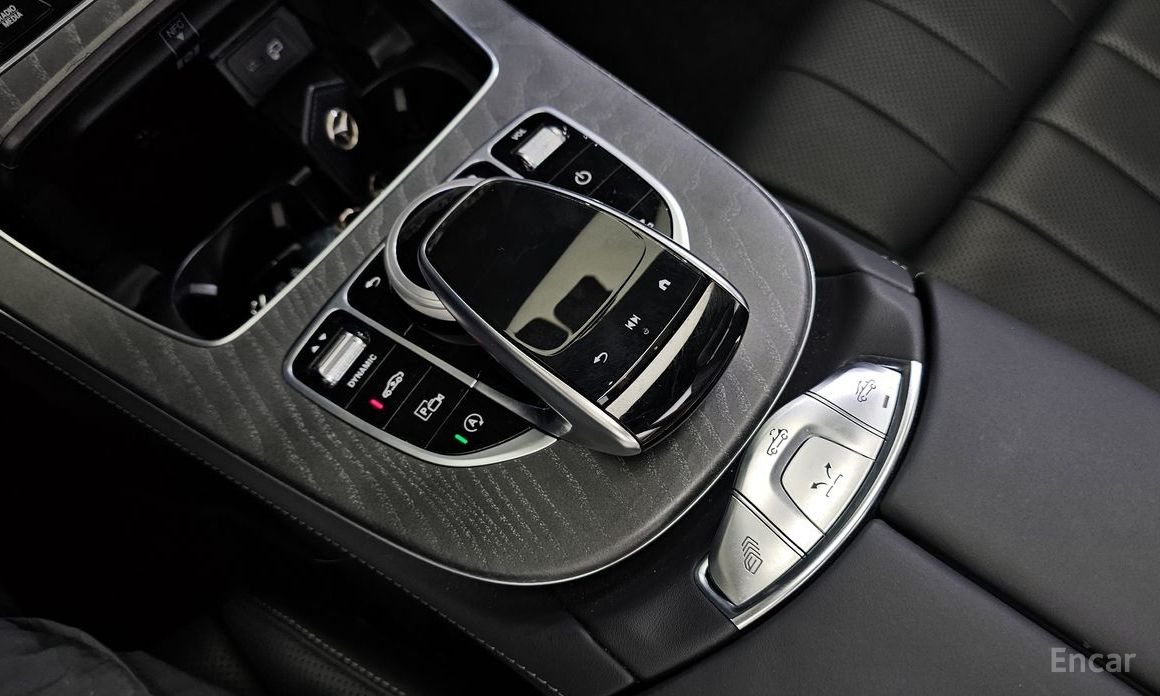 Mercedes-Benz E-Class W213E450 4MATIC Cabriolet №16