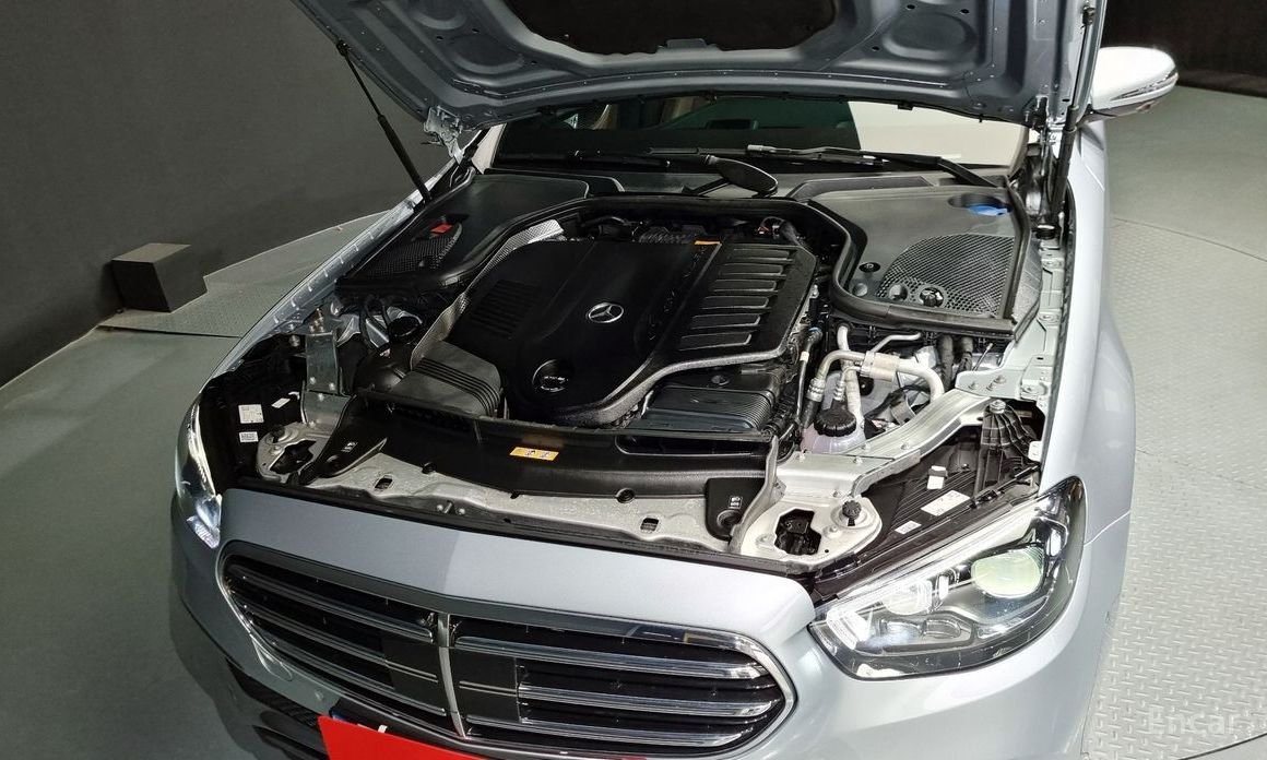 E-Class W213E450 4MATIC Exclusive 7