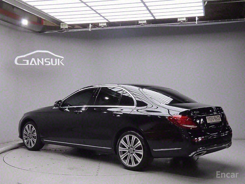 Mercedes-Benz E-Class W213E450 4MATIC Exclusive №3