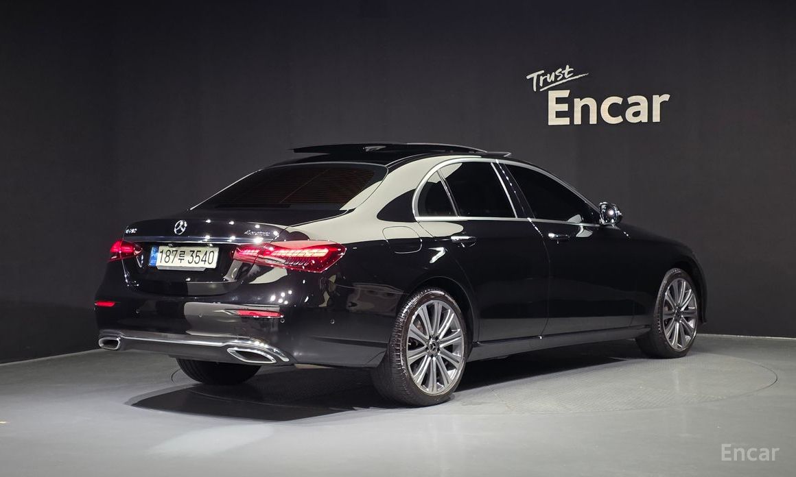 Mercedes-Benz E-Class W213E450 4MATIC Exclusive №3