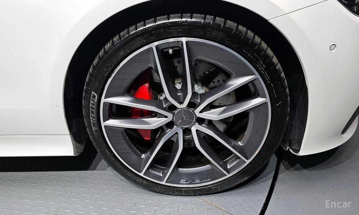 E-Class W213E53 AMG 4MATIC+ Coupe 6
