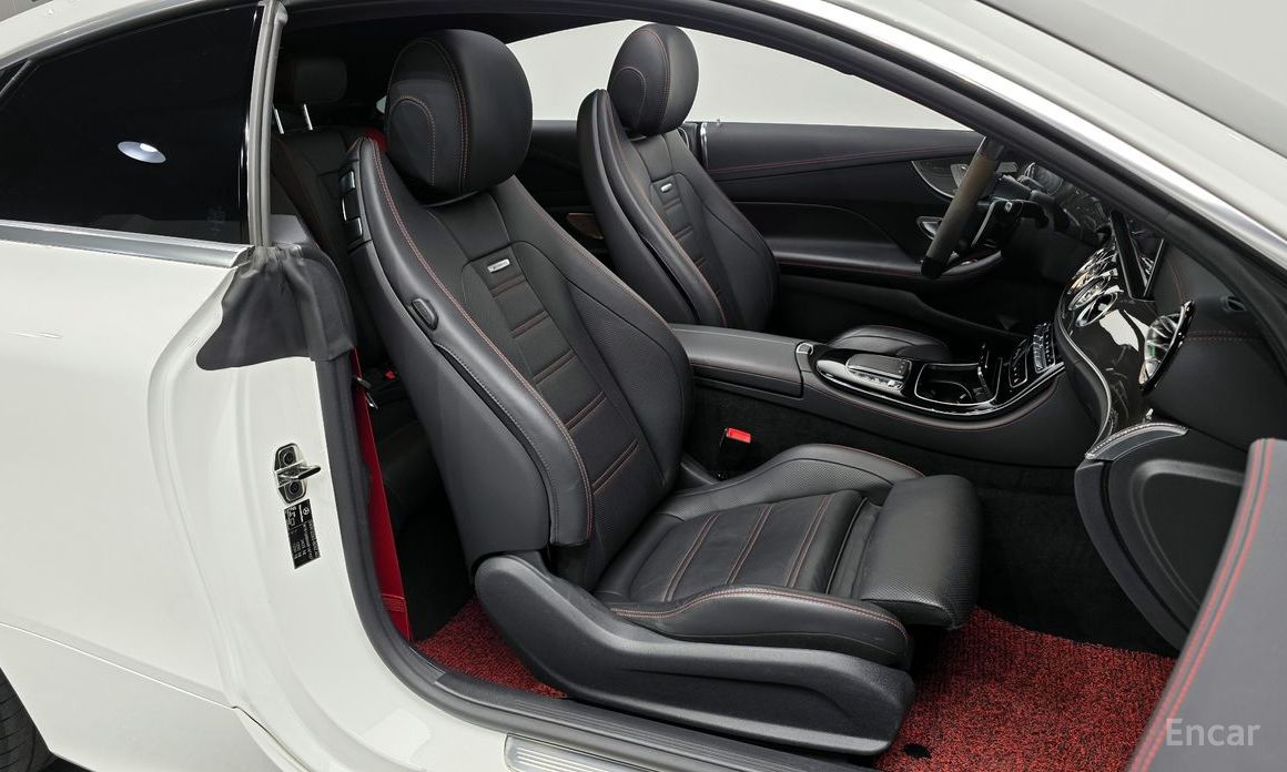 E-Class W213E53 AMG 4MATIC+ Coupe 11