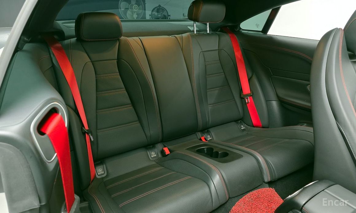 E-Class W213E53 AMG 4MATIC+ Coupe 13