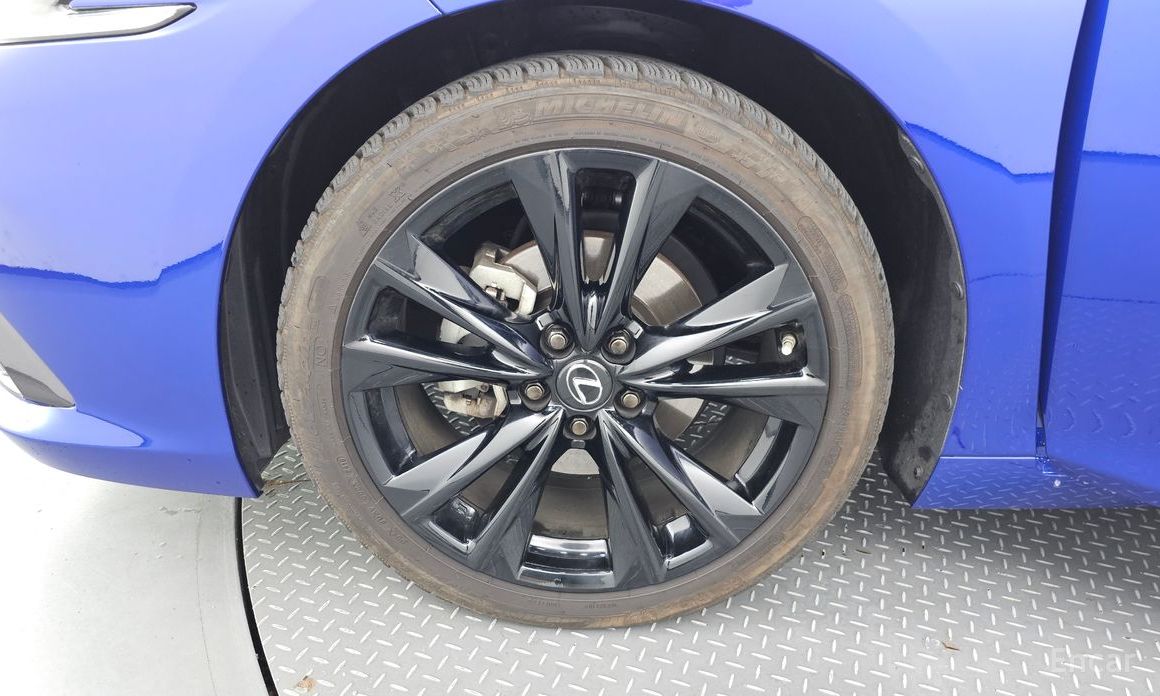 Lexus ES300h 7th Generation F-Sport №6