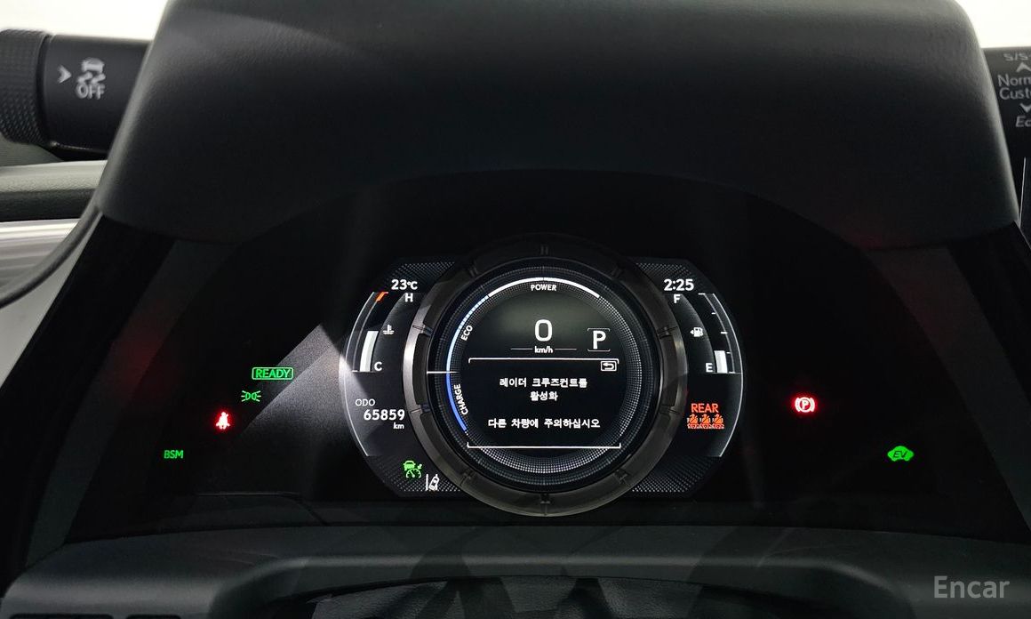 Lexus ES300h 7th Generation F-Sport №9