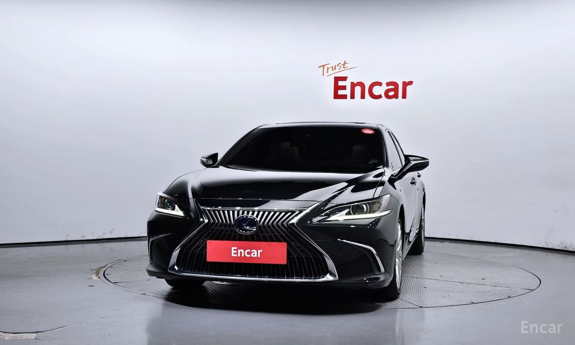 Lexus ES300h 7th Generation Luxury Plus №4