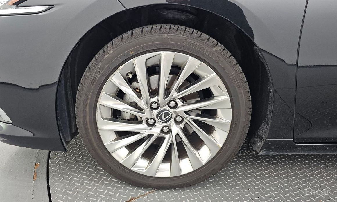 Lexus ES300h 7th Generation Luxury Plus №6
