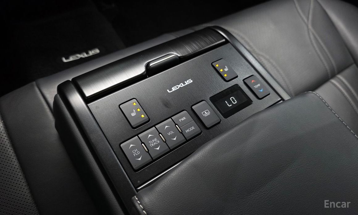 ES300h 7th Generation Luxury Plus 20