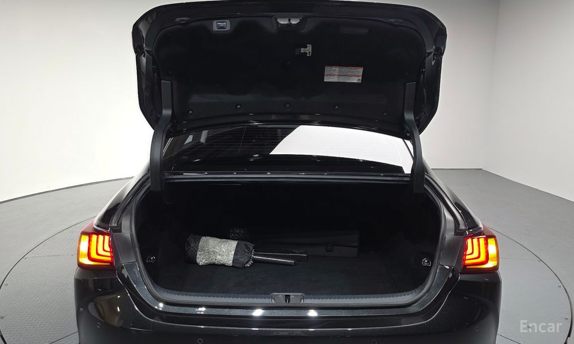 ES300h 7th Generation Luxury Plus 21
