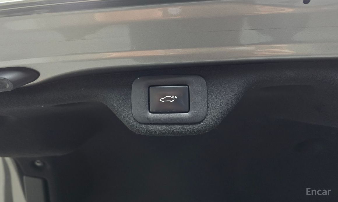 ES300h 7th Generation Luxury Plus 21