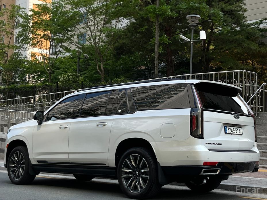 Escalade 5th Generation 6.2 ESVESV Premium Luxury Platinum 3