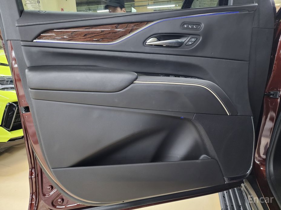Escalade 5th Generation 6.2 ESVESV Premium Luxury Platinum 7