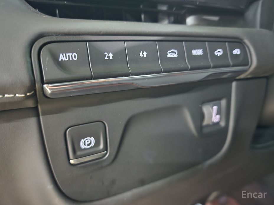 Escalade 5th Generation 6.2 ESVESV Premium Luxury Platinum 17