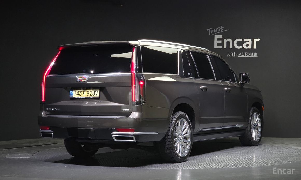 Escalade 5th Generation 6.2 ESVESV Sport Platinum 3