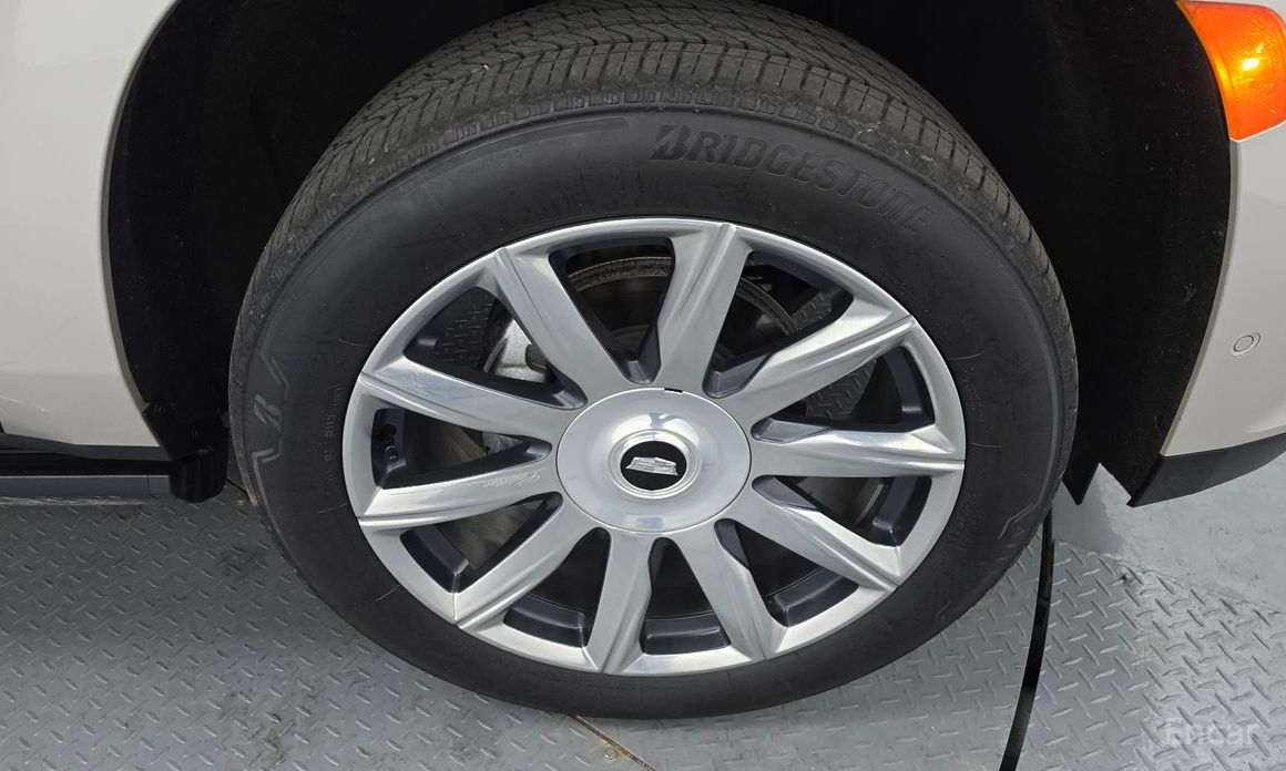 Escalade 5th Generation 6.2 Premium Luxury Platinum 6