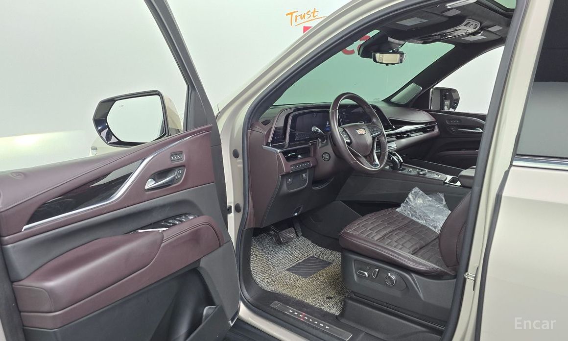 Escalade 5th Generation 6.2 Premium Luxury Platinum 11