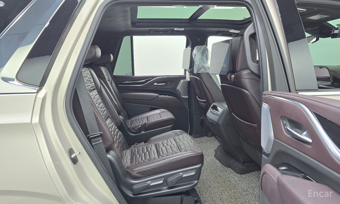 Escalade 5th Generation 6.2 Premium Luxury Platinum 13
