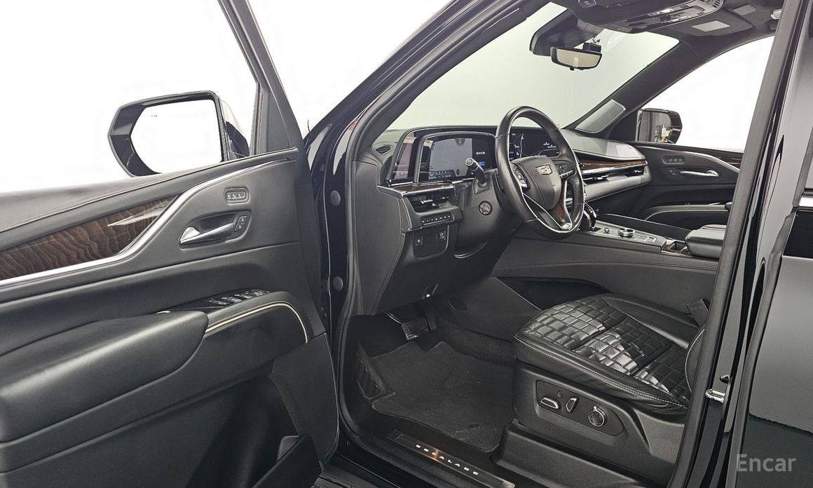 Escalade 5th Generation 6.2 Premium Luxury Platinum 11
