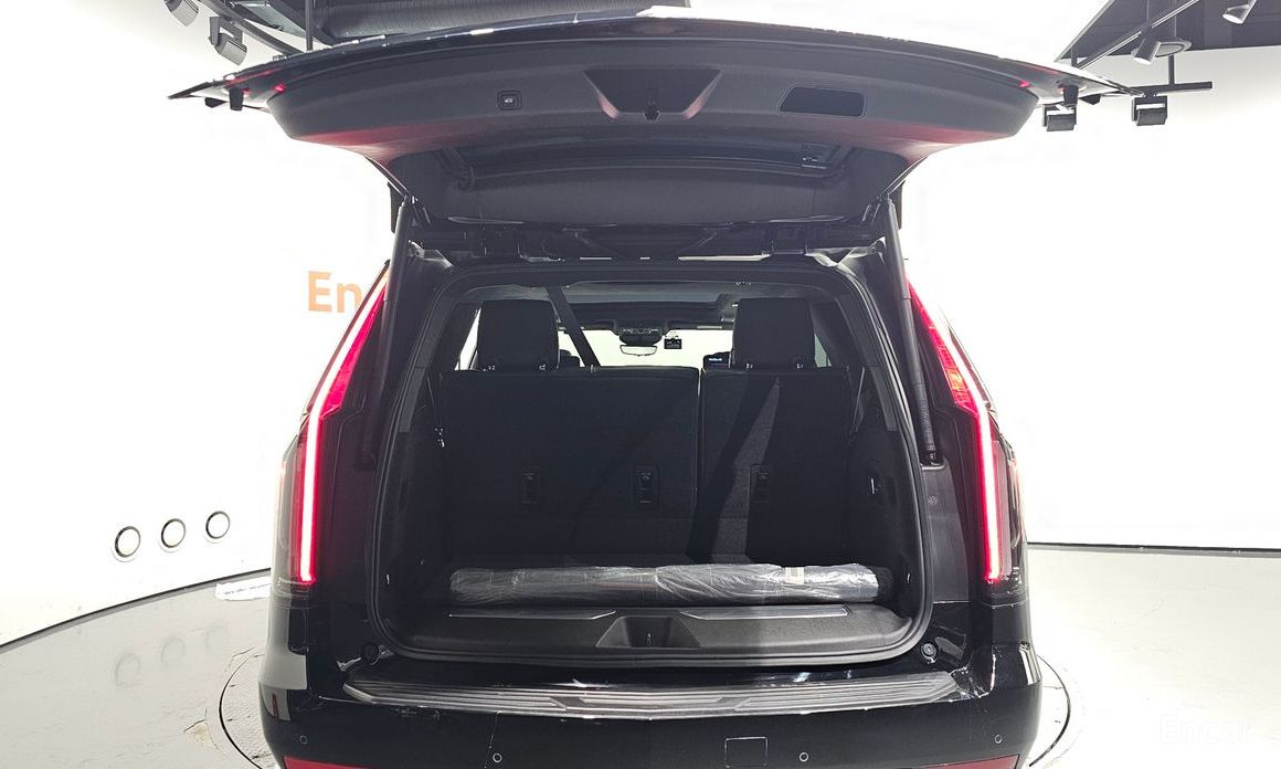 Escalade 5th Generation 6.2 Premium Luxury Platinum 21