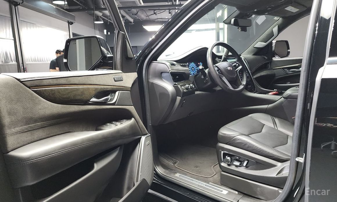 Escalade 6. 24th generation 11