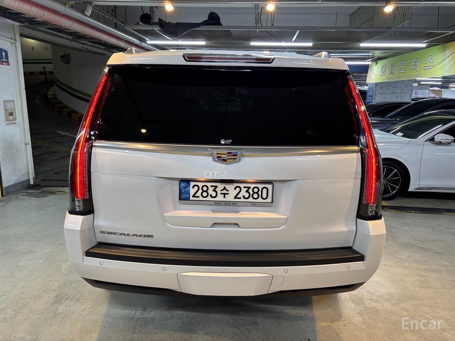 Cadillac Escalade 6. 24th generation №5