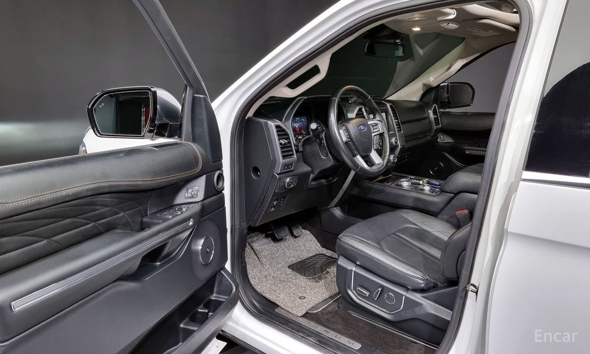 Expansion Platinum 4WD7 Seater 11