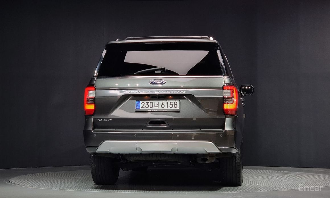 Expansion Platinum 4WD7 Seater 5