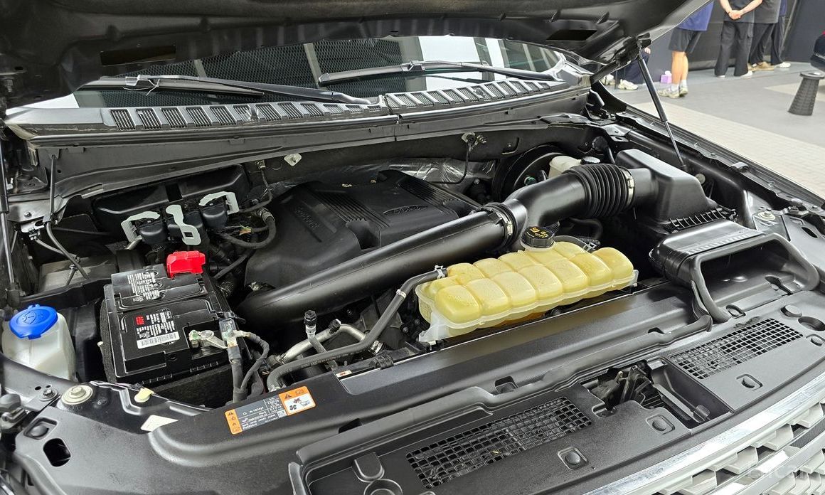 Expansion Platinum 4WD7 Seater 7