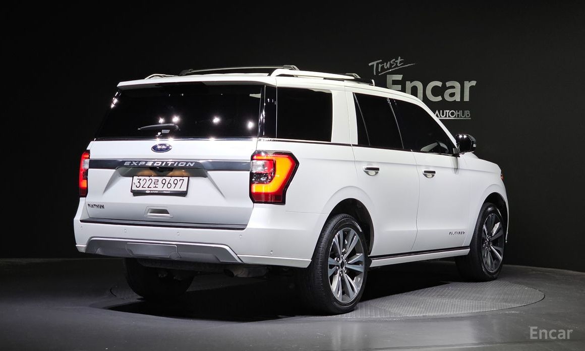 Expansion Platinum 4WD7 Seater 3