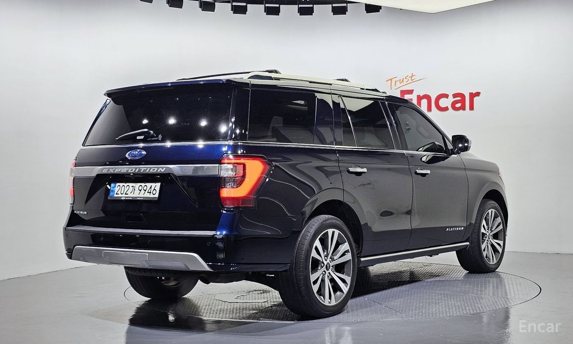 Expansion Platinum 4WD7 Seater 3