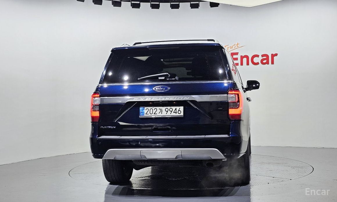 Expansion Platinum 4WD7 Seater 5