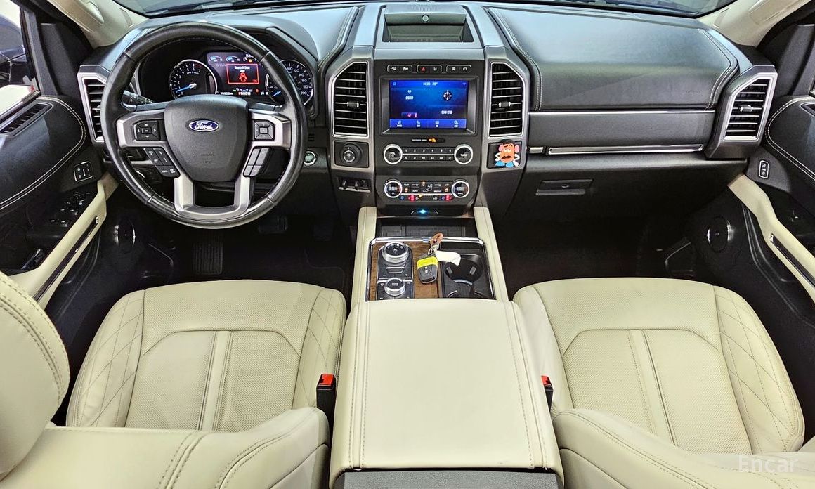 Expansion Platinum 4WD7 Seater 8
