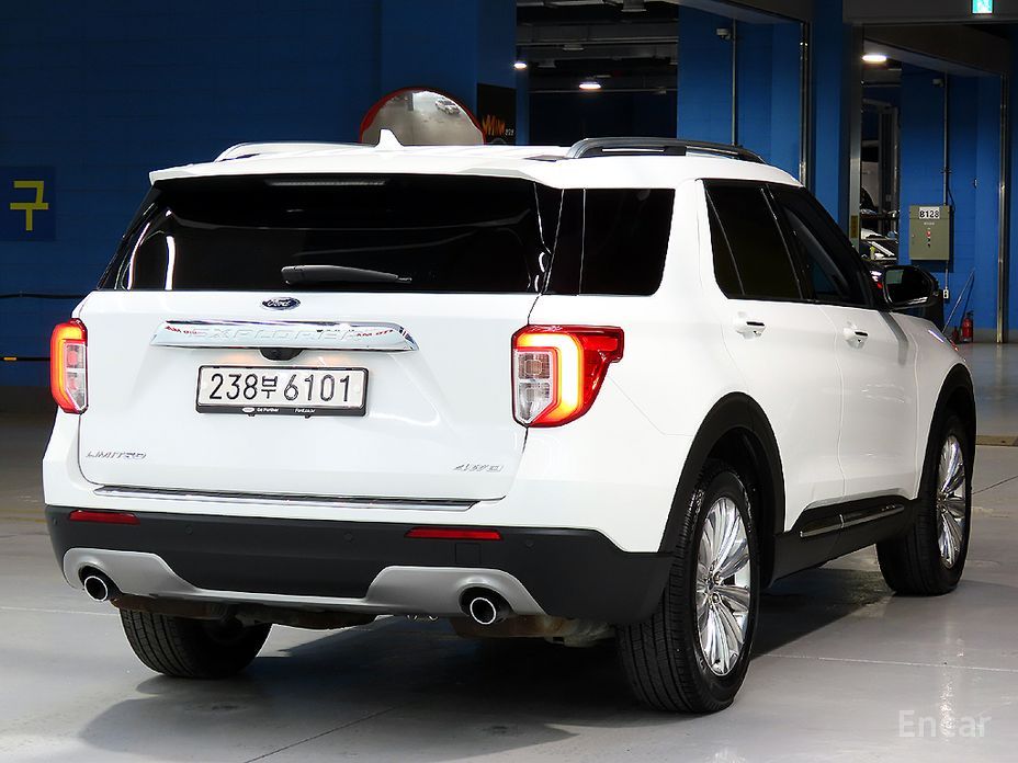 Ford Explorer 6th Generation 2.3 Limited 4WD №5