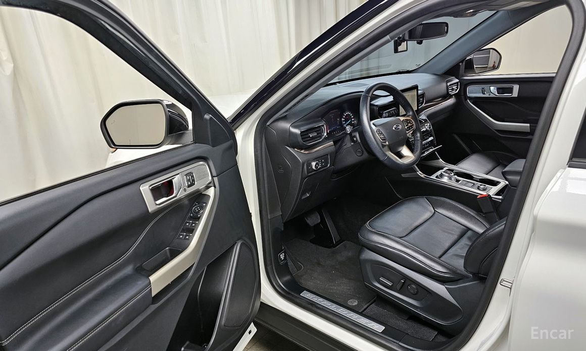 Explorer 6th Generation 2.3 Limited 4WD 12