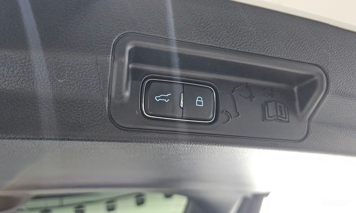 Ford Explorer 6th Generation 2.3 Limited 4WD №21