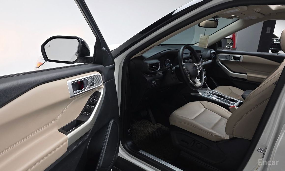 Explorer 6th Generation 2.3 Limited 4WD 11