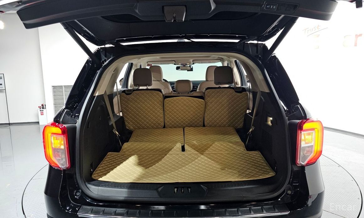 Ford Explorer 6th Generation 2.3 Limited 4WD №20