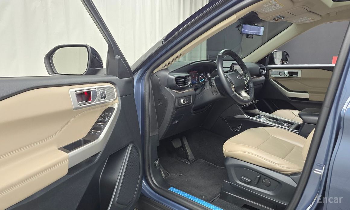 Ford Explorer 6th Generation 2.3 Limited 4WD №12