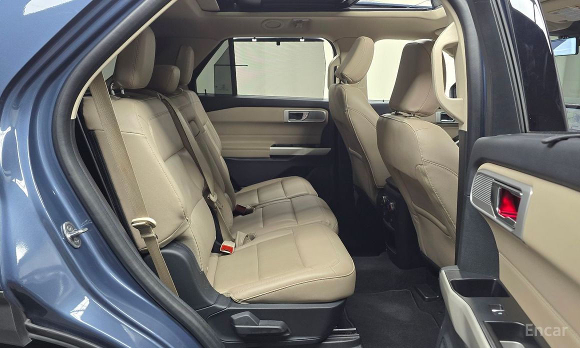 Ford Explorer 6th Generation 2.3 Limited 4WD №13