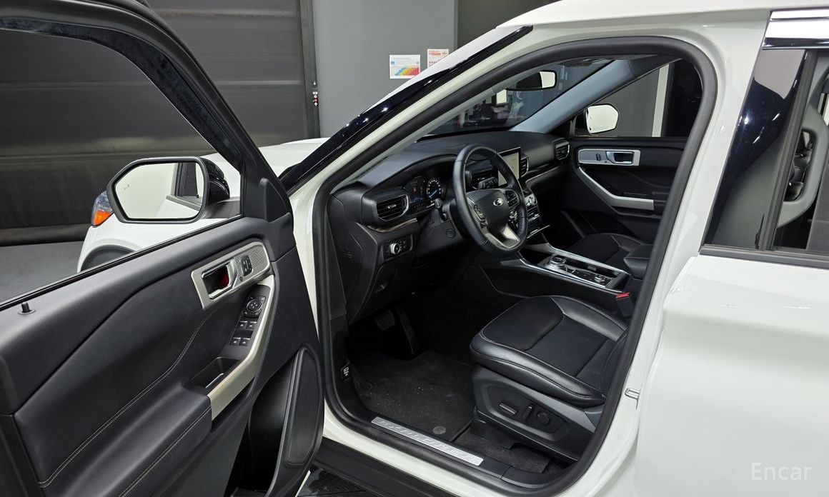 Explorer 6th Generation 2.3 Limited 4WD 11