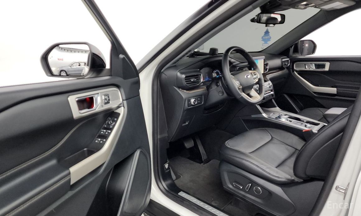 Ford Explorer 6th Generation 2.3 Limited 4WD №11