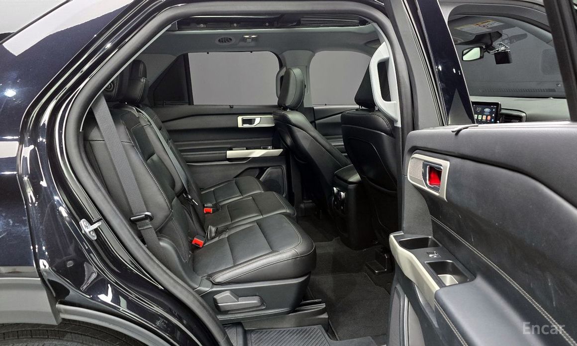 Ford Explorer 6th Generation 2.3 Limited 4WD №13