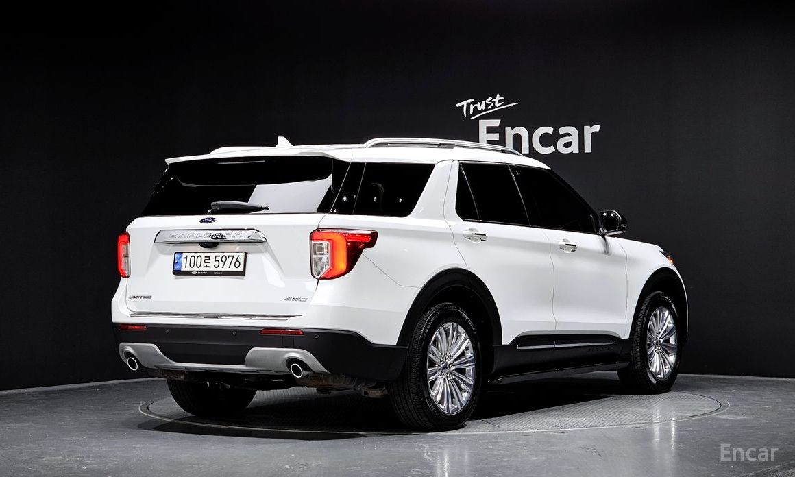 Ford Explorer 6th Generation 2.3 Limited 4WD №3
