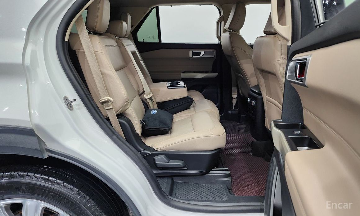 Ford Explorer 6th Generation 2.3 Limited 4WD №13