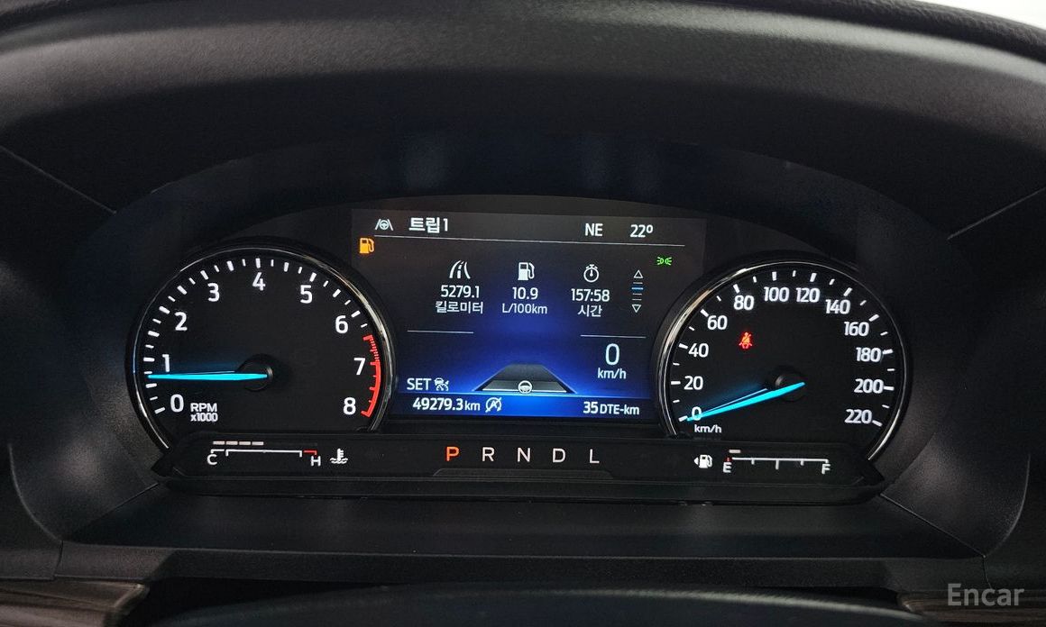Explorer 6th Generation 2.3 Limited 4WD 9