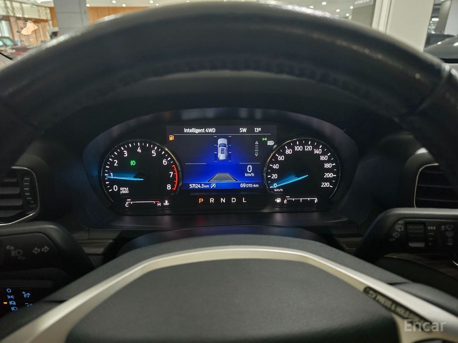 Explorer 6th Generation 2.3 Limited 4WD 12